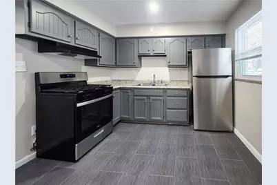 634 Idaho Ave, Pittsburgh, PA 15147 - Photo 8