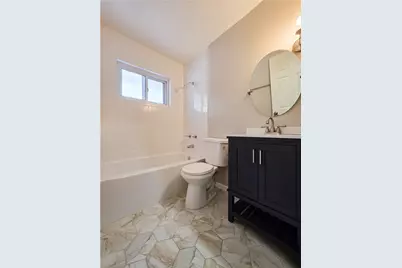 634 Idaho Ave, Pittsburgh, PA 15147 - Photo 12