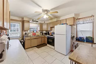 281 Greenlee Rd, Pittsburgh, PA 15227 - Photo 8