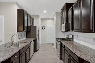 153 Dana Dr, Ohio Township, PA 15143 - Photo 10