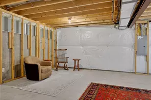 153 Dana Dr, Ohio Township, PA 15143 - Photo 38