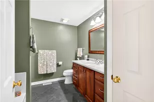 5309 Caste Dr, Pittsburgh, PA 15236 - Photo 20