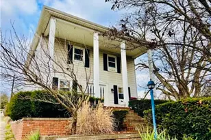 400 Elwyn Ave, Springdale Boro, PA 15144 - Photo 1