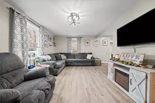 36 Highland Dr, McDonald, PA 15057 - Photo 10