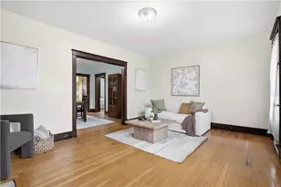 956 Milton St, Pittsburgh, PA 15218 - Photo 6