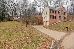 131 Glen Ln, Ross Twp, PA 15237 - Photo 2