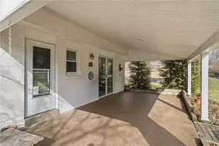 469 Inwood Rd, Pittsburgh, PA 15237 - Photo 6