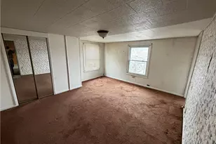 28 Grant St, Menallen Township, PA 15468 - Photo 8