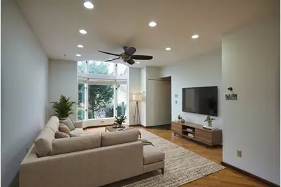 6436 Nicholson St, Pittsburgh, PA 15217 - Photo 10