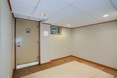 315 South Drive, Valencia, PA 16059 - Photo 30