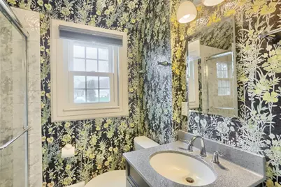 315 South Drive, Valencia, PA 16059 - Photo 24