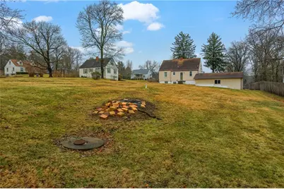 315 South Drive, Valencia, PA 16059 - Photo 40