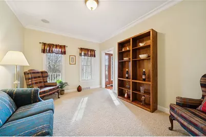 1012 Country Club Dr, Penn Twp, PA 15644 - Photo 6