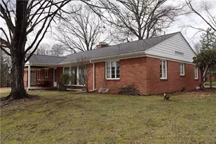 511 Summit Dr, Ligonier Township, PA 15658 - Photo 6