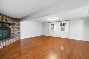 4855 S Emblem Dr, Pittsburgh, PA 15236 - Photo 22