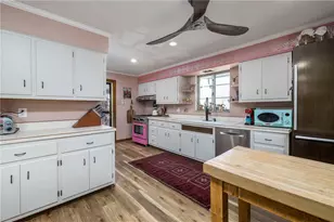 1247 Larimer Ave, Lincoln Larimer, PA 15206 - Photo 10