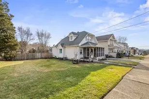 1623 Roemer Blvd, Farrell, PA 16121 - Photo 6