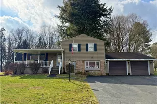 643 N Liberty Rd, Pine Township, PA 16127 - Photo 1