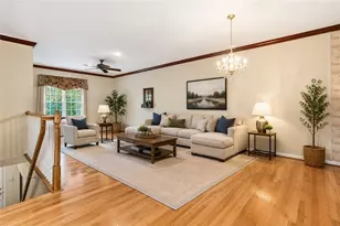 107 Boxwood Ct, Peters Township, PA 15317 - Photo 8