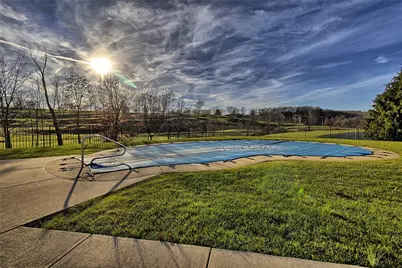 6015 Triple Crown Cir, Hempfield Township, PA 15601 - Photo 38