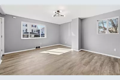 1381 Pocono St, Pittsburgh, PA 15218 - Photo 2