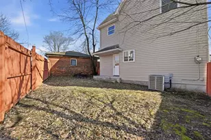 1381 Pocono St, Pittsburgh, PA 15218 - Photo 24