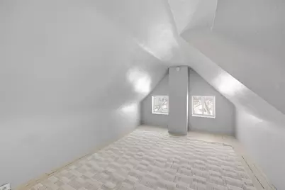 1381 Pocono St, Pittsburgh, PA 15218 - Photo 22