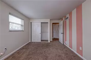 708 Brookshire Dr, Pittsburgh, PA 15237 - Photo 14