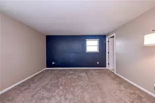 708 Brookshire Dr, Pittsburgh, PA 15237 - Photo 10