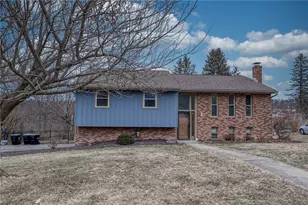 708 Brookshire Dr, Pittsburgh, PA 15237 - Photo 1