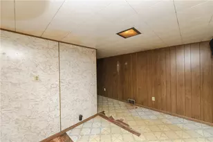 626 Pittsburgh Rd, Daugherty Township, PA 15074 - Photo 22