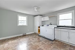 110 Point Vue Dr, Ross Twp, PA 15237 - Photo 20