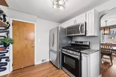 2039 Outlook Dr, Pittsburgh, PA 15147 - Photo 10