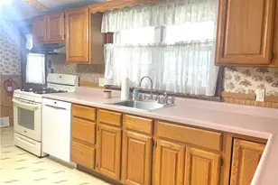 1460 Gompers Ave, Indiana Boro, PA 15701 - Photo 10