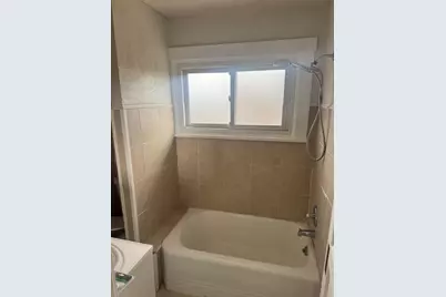 814 Vankirk St, Clairton, PA 15025 - Photo 8