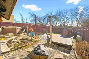 447 Meadowbrook Dr, North Versailles, PA 15137 - Photo 28