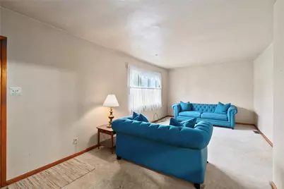 49 Gordon Street, Stowe Township, PA 15136 - Photo 8