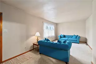 49 Gordon St, Stowe Township, PA 15136 - Photo 8