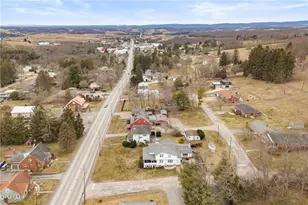 810 W Main St, Somerset Boro, PA 15501 - Photo 36