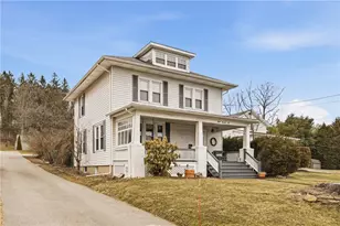 810 W Main St, Somerset Boro, PA 15501 - Photo 2