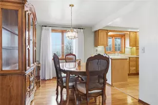 2919 Kennedy Heights Dr, Pittsburgh, PA 15101 - Photo 10