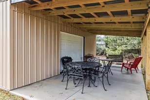 256 Donald Rd, Hermitage, PA 16148 - Photo 8