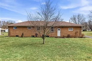 256 Donald Rd, Hermitage, PA 16148 - Photo 6