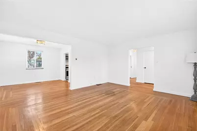 152 Gass Rd, Ross Twp, PA 15229 - Photo 6