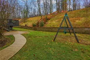 420 Blue Ridge Dr, Moon/Crescent Twp, PA 15108 - Photo 26