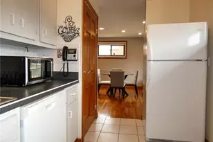 231 Cherrydell Dr, Scott Township, PA 15220 - Photo 10