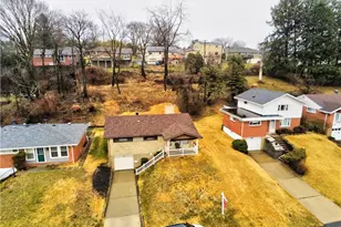 231 Cherrydell Dr, Scott Township, PA 15220 - Photo 2