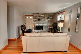 231 Cherrydell Dr, Scott Township, PA 15220 - Photo 4