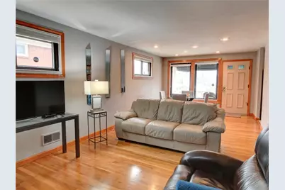 231 Cherrydell Dr, Scott Township, PA 15220 - Photo 6