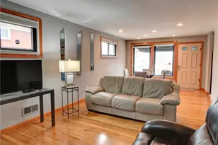 231 Cherrydell Dr, Scott Township, PA 15220 - Photo 6